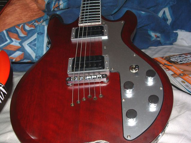 You can just see the edge of a PC magazine which—inexplicably—featured a half-dressed woman on the cover to promote graphics cards.